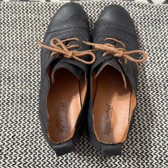 Josef Seibel Sienna 89 Oxford Black w/(brown shoelaces)Shoes - Picture 3 of 8